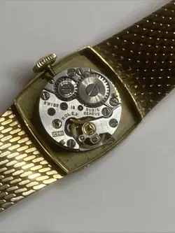 MANUAL WINDING WRIST