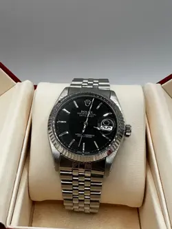 Vintage Rolex Datejust 1603 Mens Stainless Steel Watch Black Dial Jubilee Band