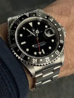 1996 Rolex GMT-Master 16700 Full Set Box Paper Black Bezel