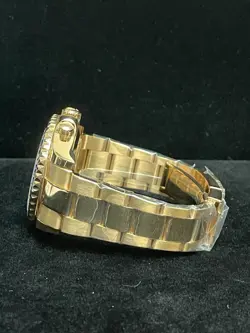 DIAL 18KT OYSTER