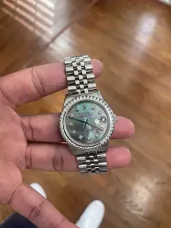 DIAMOND BEZEL QUICKSET