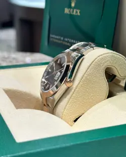 WATCH 41