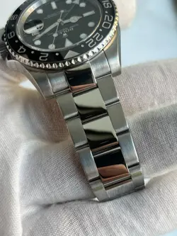 GMT-MASTER