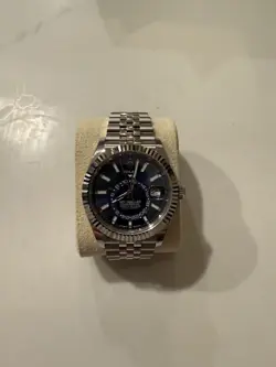 WATCH B/PAPERS MINT