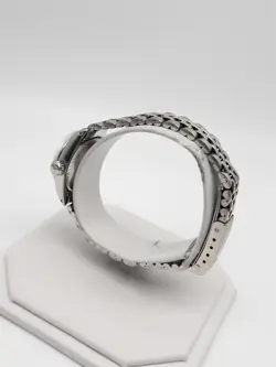LADIES WATCH SERVICED