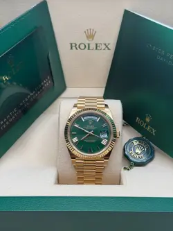 DAY-DATE 40 MINT