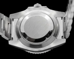 SUBMARINER 