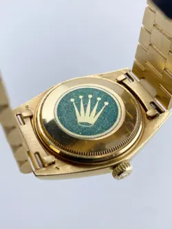 CORAL DIAL