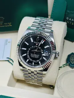 336934 BLACK