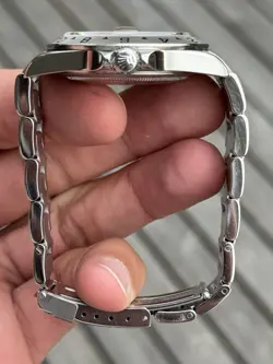 STAINLESS STEEL 16570T