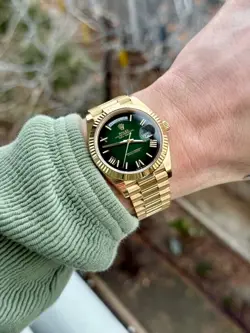 DATE 228238 GREEN