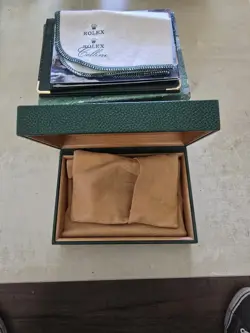 ROLEX OYSTER PERPETUAL DATE