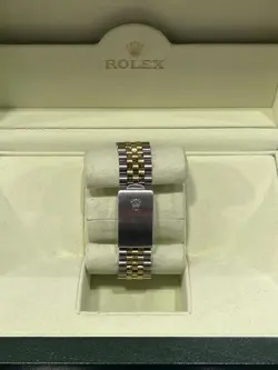 GOLD MEN’S WATCH