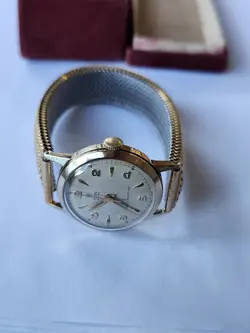 TUDOR BY ROLEX 9K SOLID GOLD WATCH HAND WINDING WITH EXPANDABLE BRACELET...