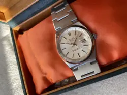 IN 1975 VINTAGE