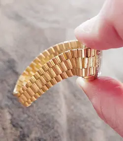 WATCH CUSTOM DIAMOND