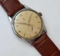 ROLEX TUDOR,  RARE VINTAGE SMALL ROSE DIAL, CIRCA 1940’S