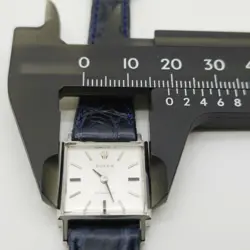 HAND-WOUND WATCH USED