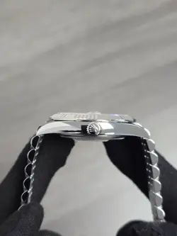 126334 SILVER DIAL