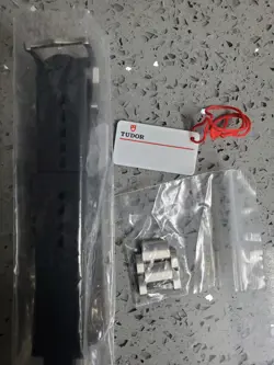 25600TN