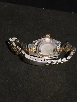 WOMAN'S OYSTER