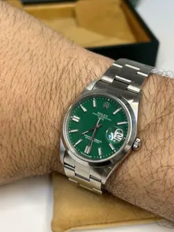 GREEN DIAL.