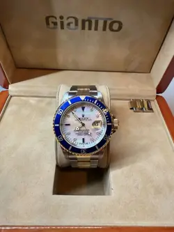 ROLEX SUBMARINER DATE 16613 TWO TONE 40MM