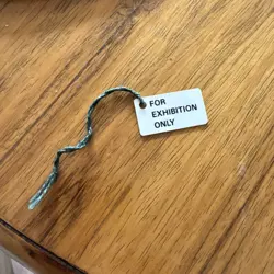 HANG TAG.