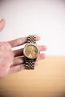GOLD REF 16233
