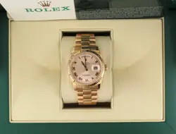 18KT WITH PAPERS