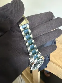 126200 OYSTER BAND