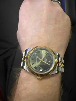 SAPPHIRE WATCH FOR