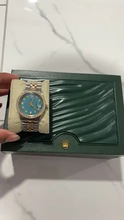 CUSTOM TURQUOISE DIAMOND