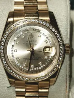 SAFIRE BEZEL