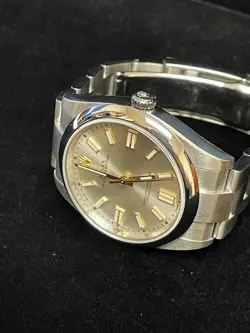 124300 SILVER DIAL