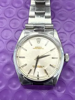 WATCH 3024