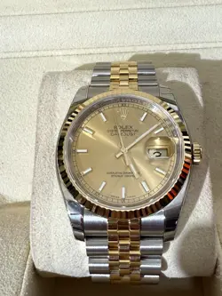 116233 GOLD AND