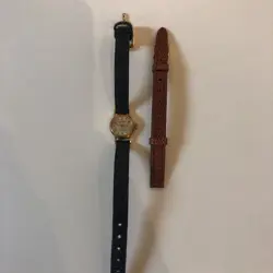 HAND-WIND WATCH VINTAGE