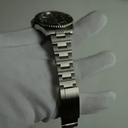 126610LV GREEN BEZEL