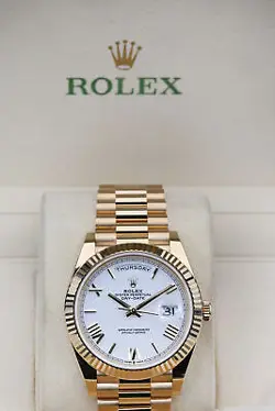 228238 WHITE ROMAN