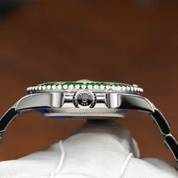 STAINLESS 126610LV