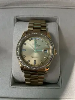 AND BEZEL GOLD