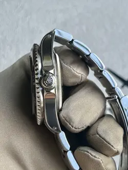 16600 OYSTER