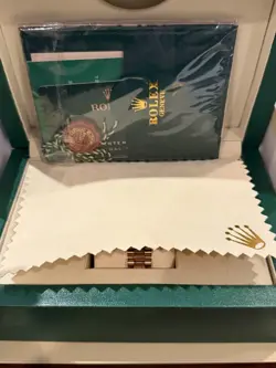 Rolex Lady Datejust President 28 Watch Everose Gold Diamonds Mother of Pearl