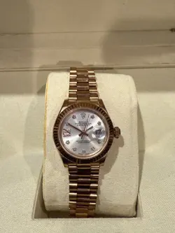 Rolex Lady Datejust President 28 Watch Everose Gold Diamonds Mother of Pearl