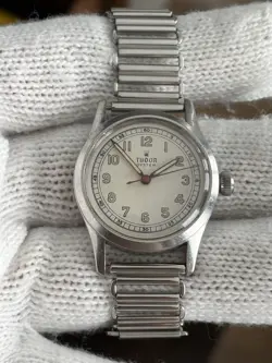 VINTAGE TUDOR ROLEX OYSTER WW2 MILITARY WATCH