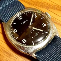 SILVER ANTIQUE WATCH