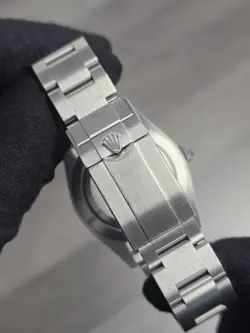 SILVER BEZEL W/