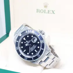 ROLEX 40MM DATE SUBMARINER 16610 (P SERIES)