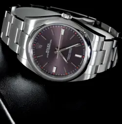 39MM 114300 RED